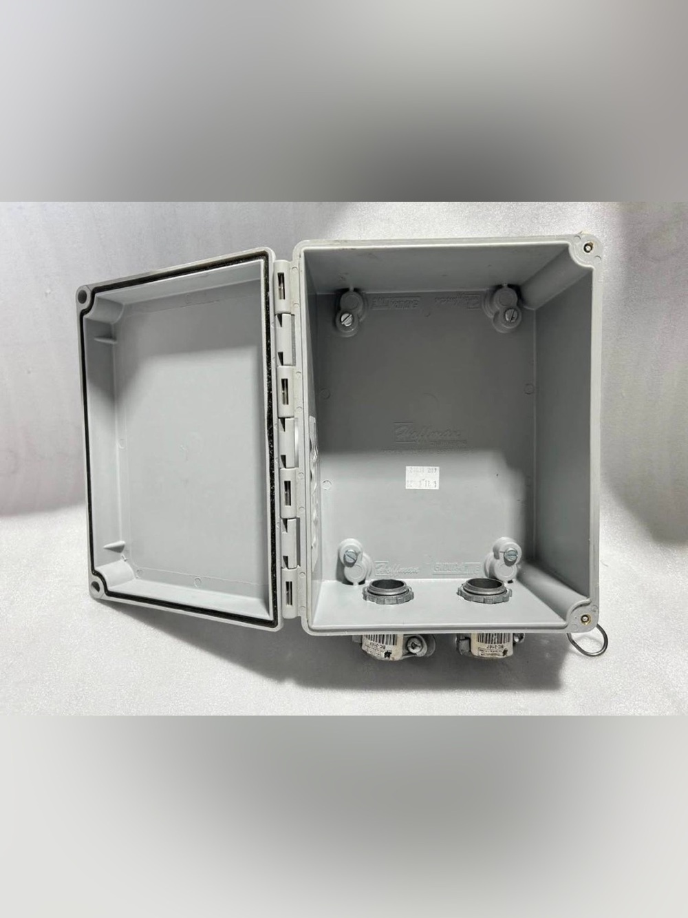 industrial control box Hoffman A864CHQRFG Type 4 4X12 13